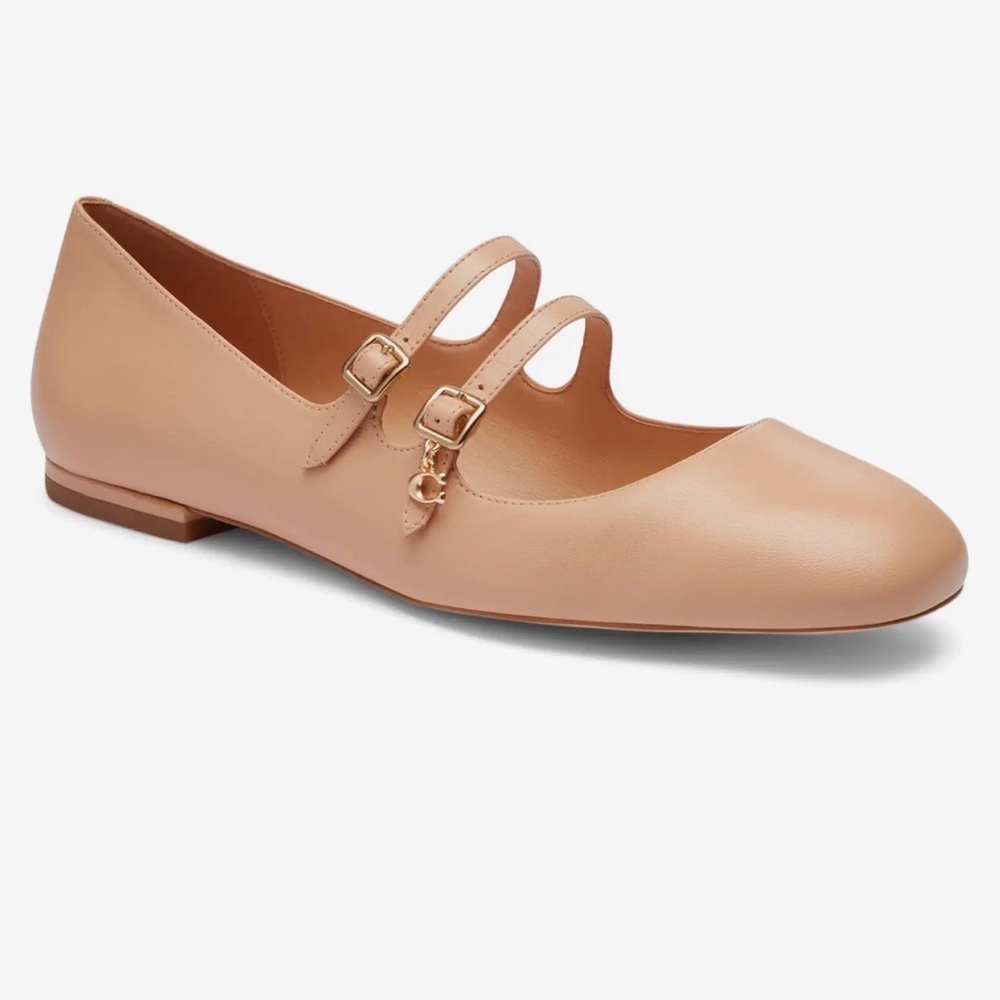 🍀Coach Whitley flats